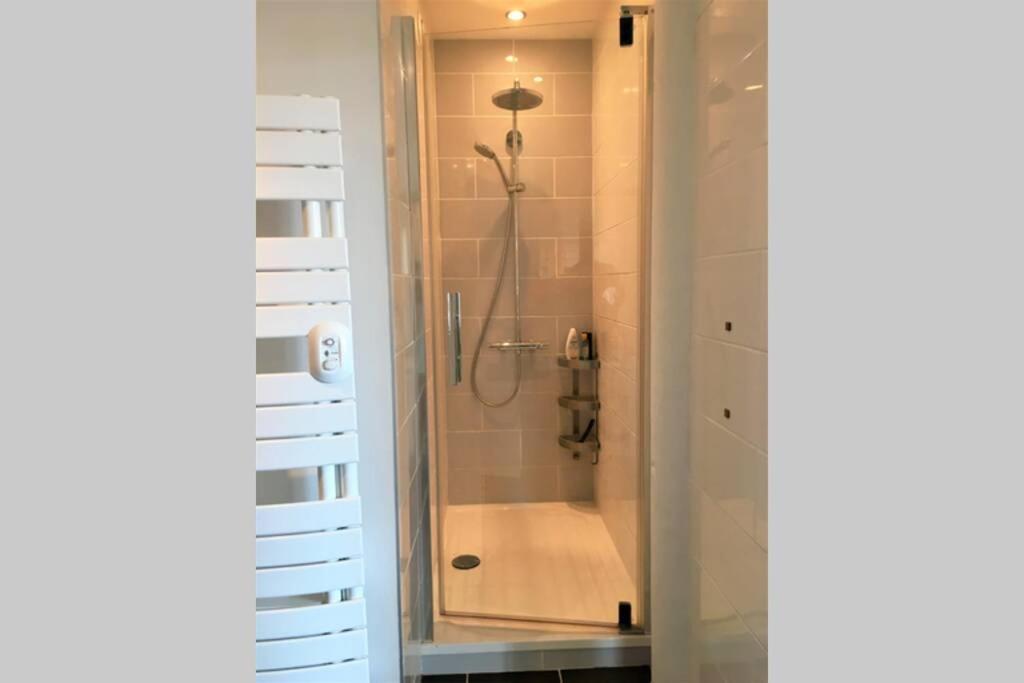 Superbe Loft 100M2 Proche Cathedrale Avec Parking Apartment Реймс Екстериор снимка