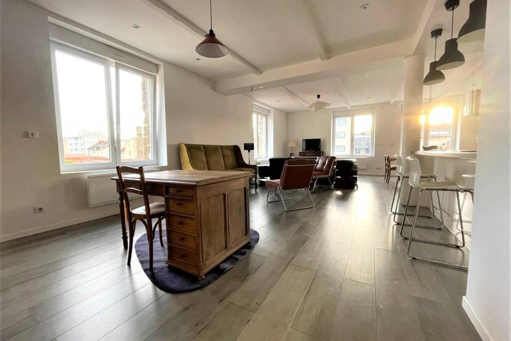 Superbe Loft 100M2 Proche Cathedrale Avec Parking Apartment Реймс Екстериор снимка