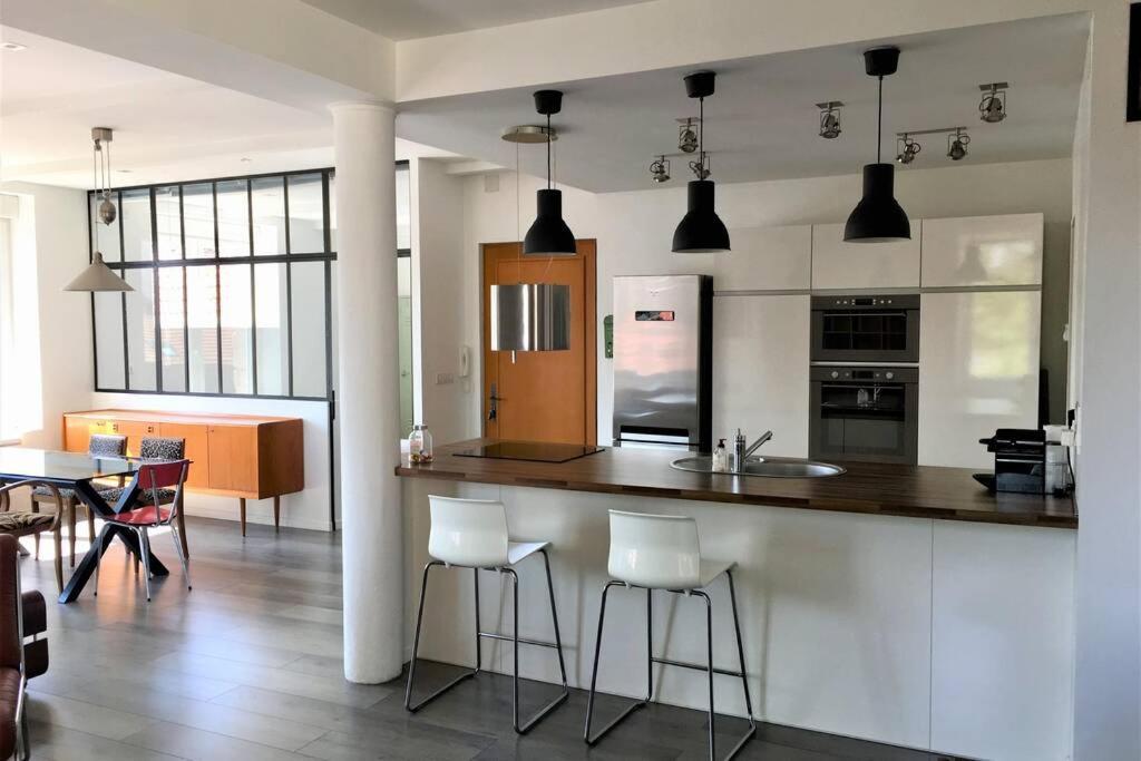 Superbe Loft 100M2 Proche Cathedrale Avec Parking Apartment Реймс Екстериор снимка